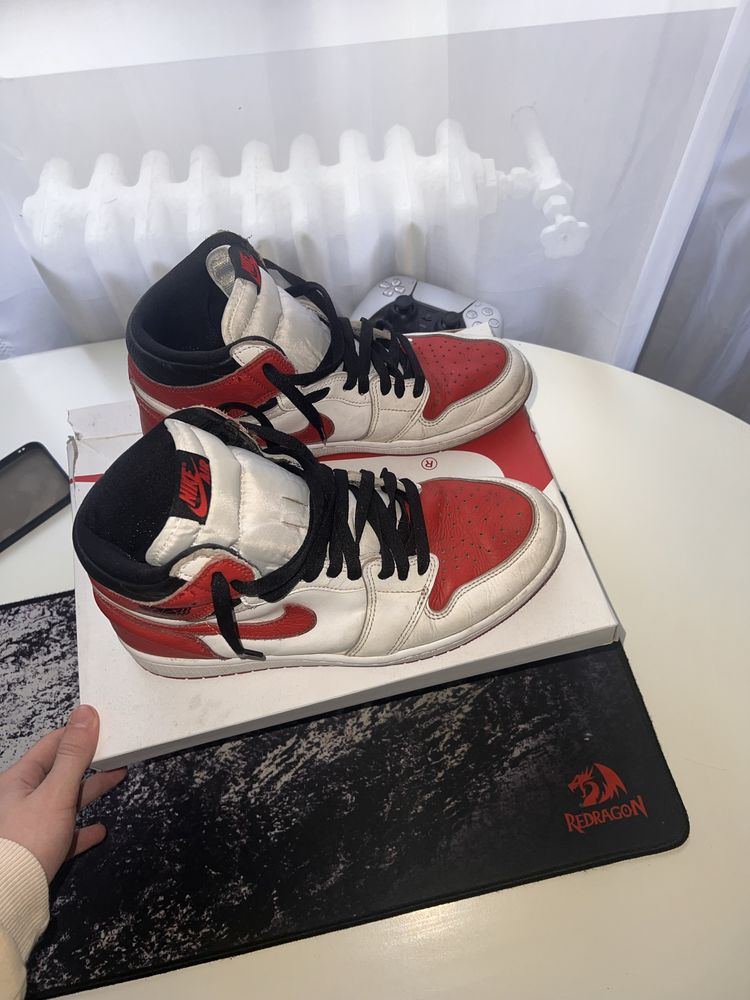 Jordan 1 high heritage luati de pe stockx