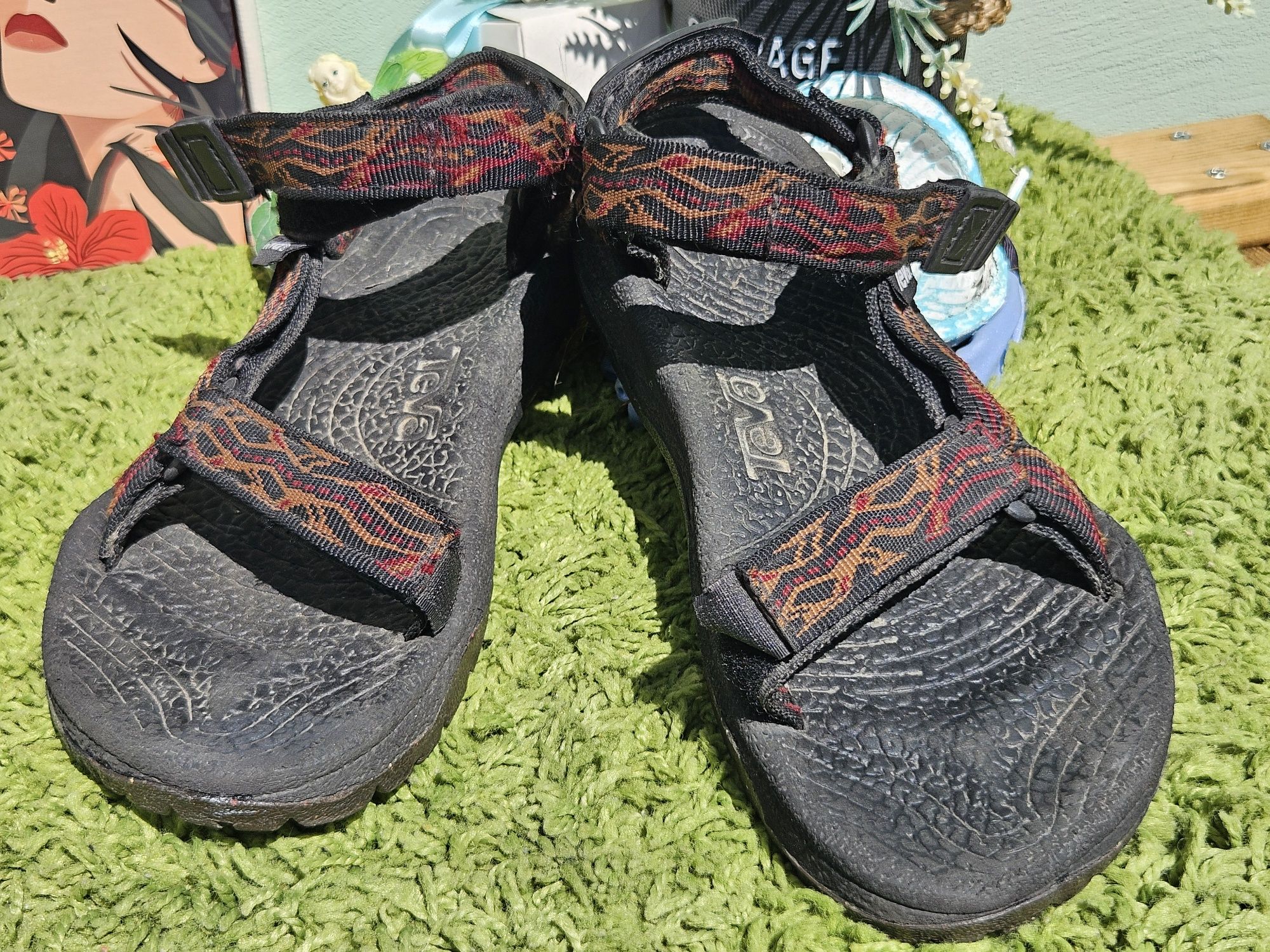 Teva оригинални сандали N38,5