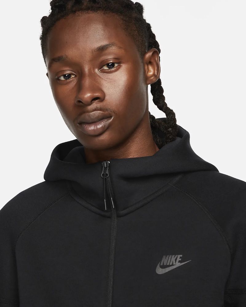 Nike Tech Fleece - M и L Размер Оригинални