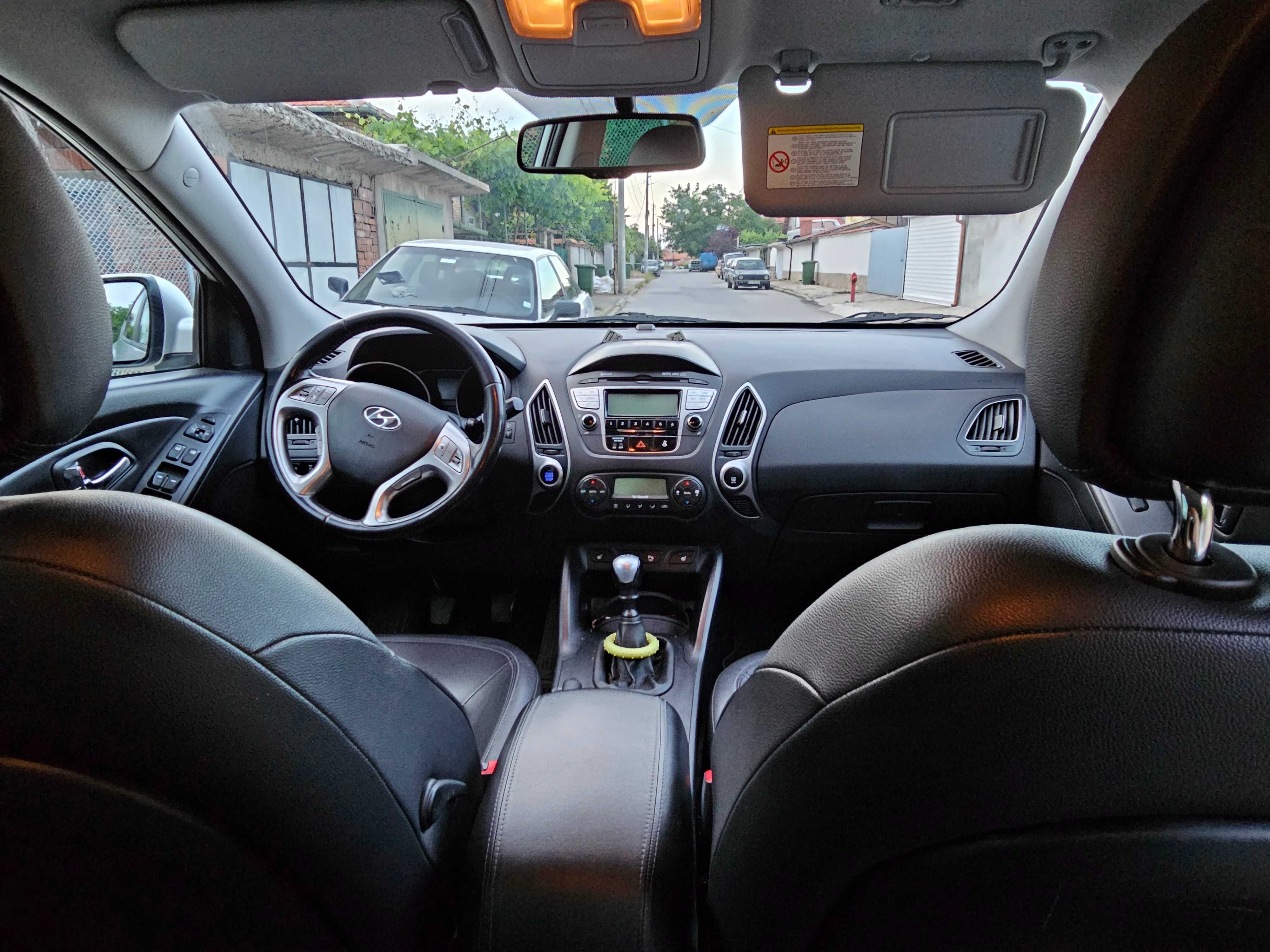 Hyundai IX35 16500