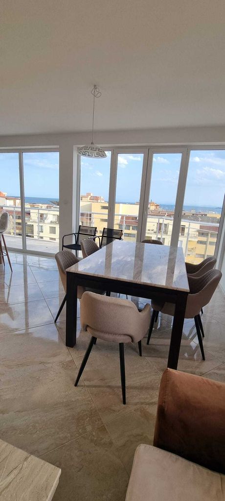 Продава се Тристаен апартамент в Пловдив, Мараша - 134 кв.м за 1359 €/кв.м - Снимка #9