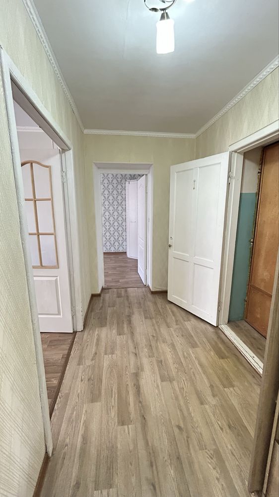 Продается 2 комн квартира в мкрн Женис