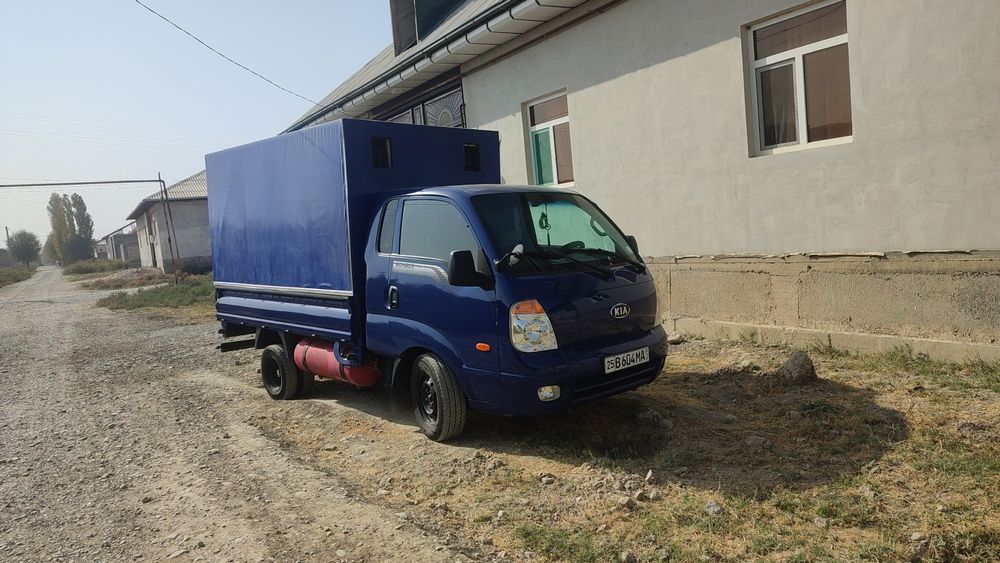 Kia bongo yili 2010