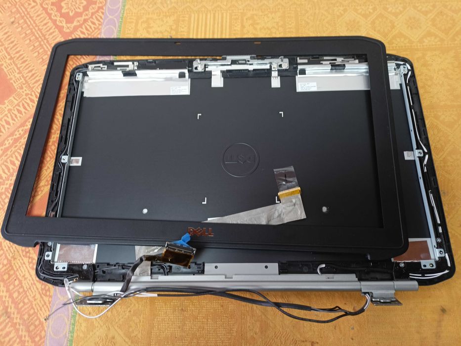 Elemente Dell Latitude E5520