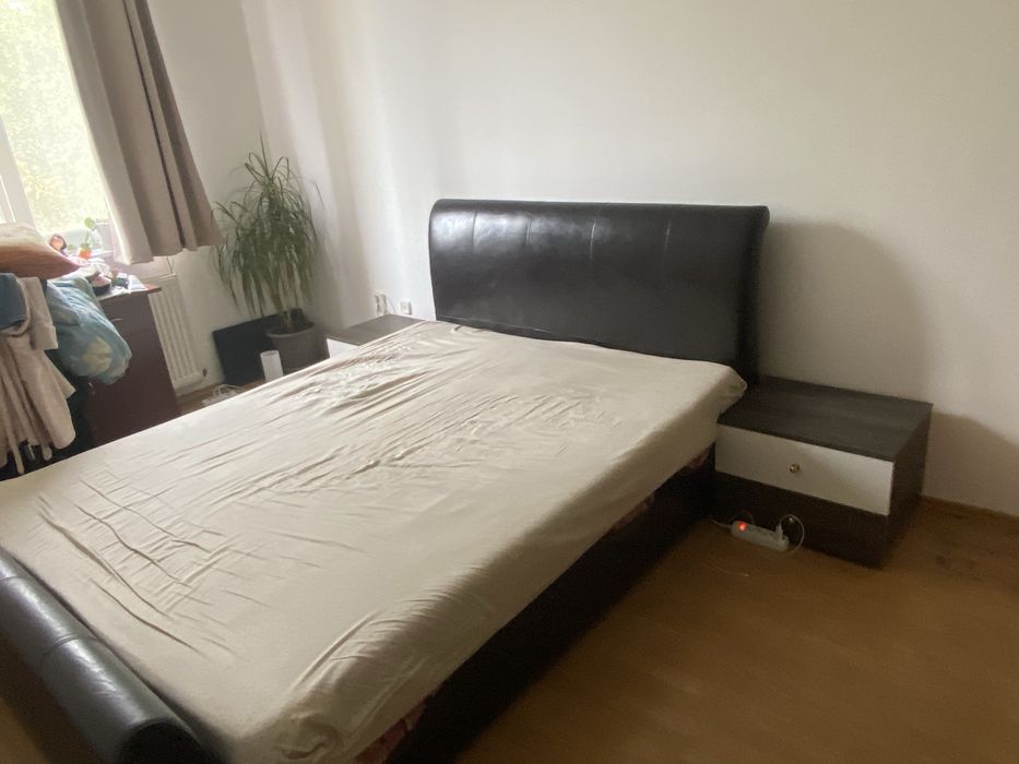 Pat matrimonial de vinzare noptiere incluse in pret