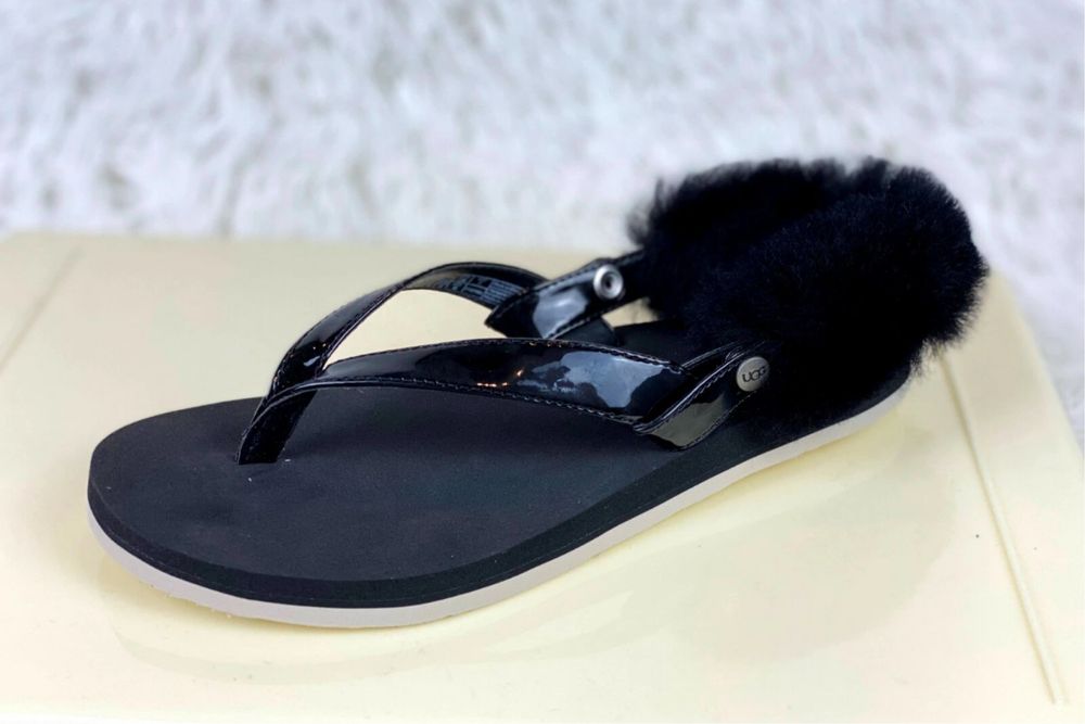 Чехли UGG 40номер , нови