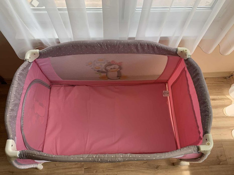 Сгъваема кошара Lorelli с повивалки, въртележка, 2нива, сгъваем матрак