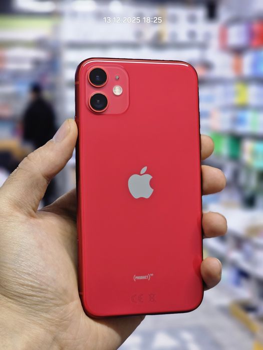 iPhone 11 Red 80/64% всё родное