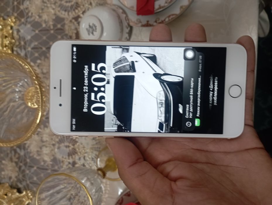 iPhone 8 plus 64gb