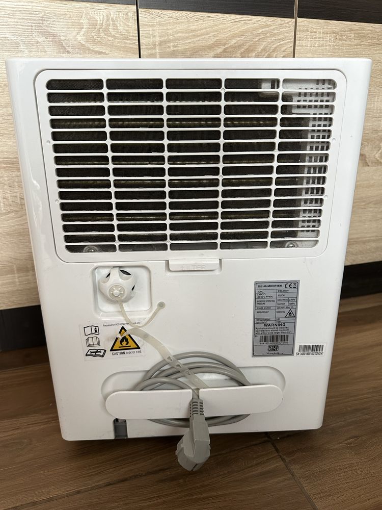 Dezumidificator Star-Light DHM-3055W /30L/24h