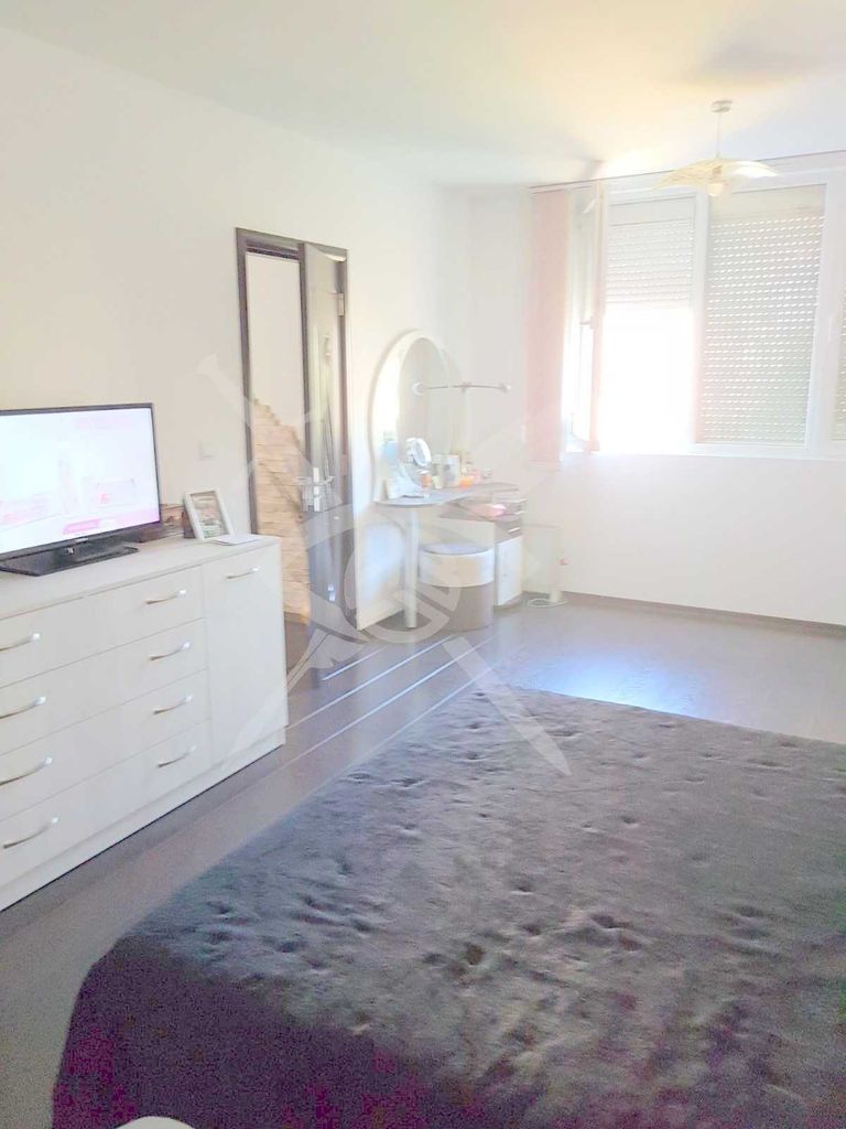 Продава се Двустаен апартамент в Силистра, Изток - 50 кв.м за 740 €/кв.м - Снимка #15
