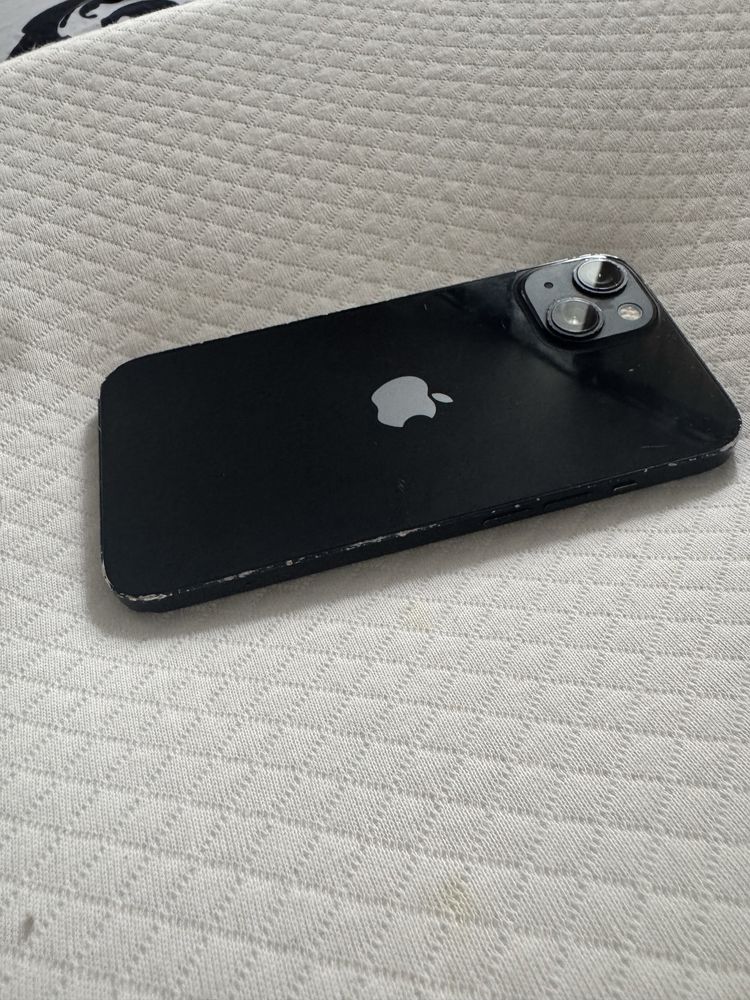 Iphone 13 256gb в уникальном состояние