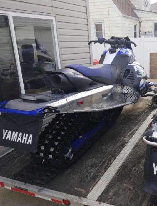 Моторна шейна Yamaha 2009 г 135 hp 700cc,внос от USA