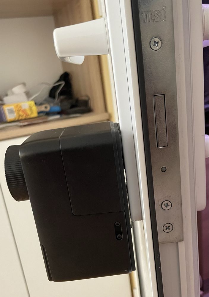Apple Homekit Switchbot ключалка