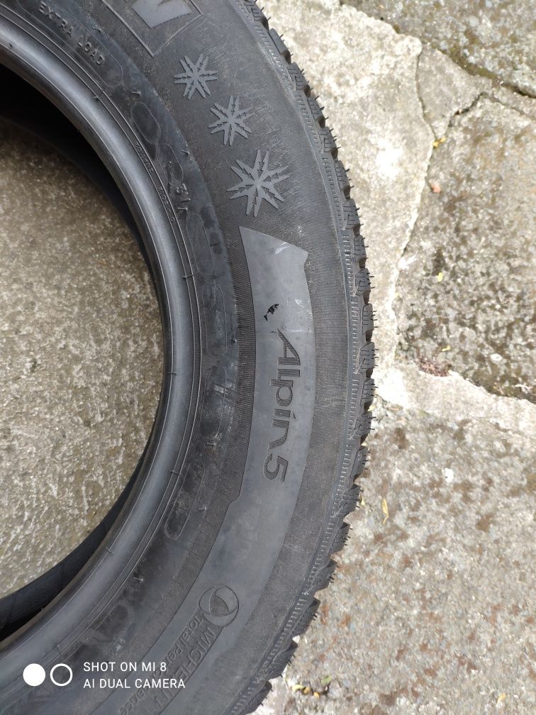 Hankook 235/60 R16 Michelin 225/60 R16