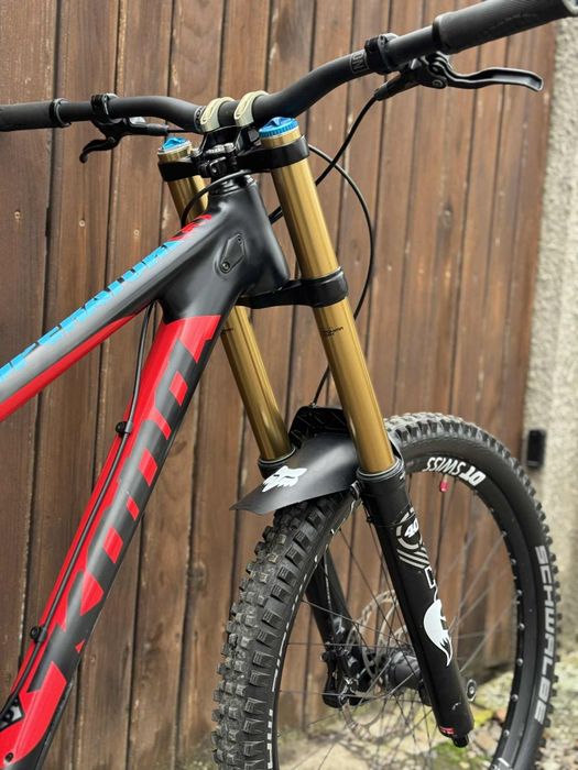 Bicicleta Kona operator carbon