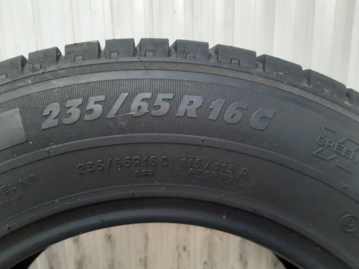 235/65/16C 115 113/R vara 2 Buc Michelin Agilis vara dot 3911  300 RON