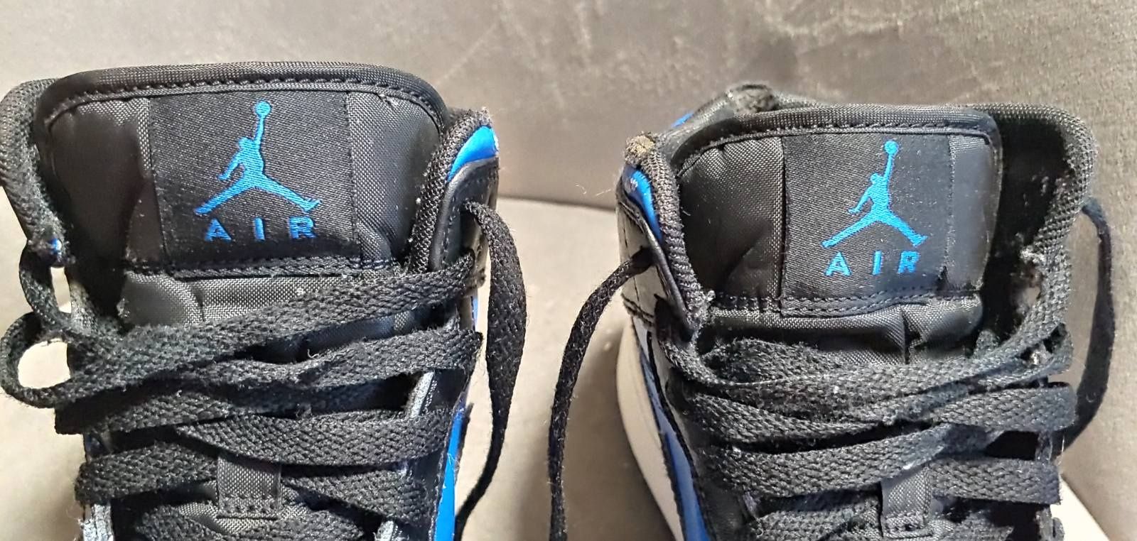 Оригинални кецове Air Jordan 1, номер 38,5