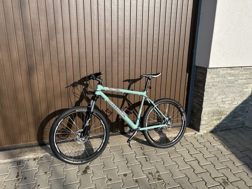 Bicileta CANNONDALE F800