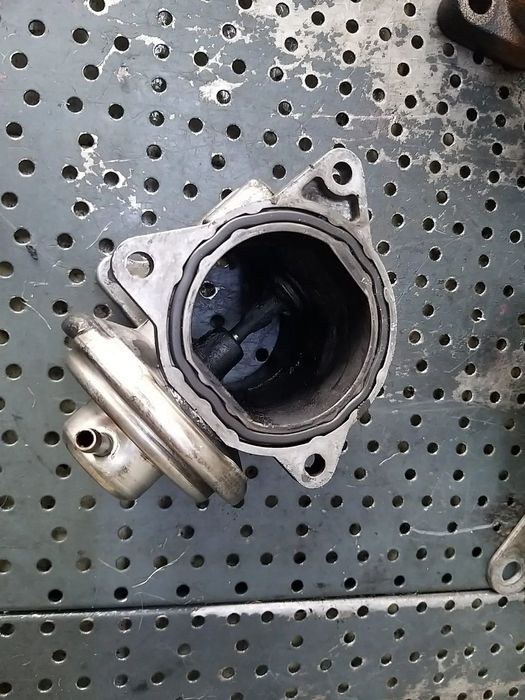 Egr 2.0 tdi vw golf 5 1k 038129637d