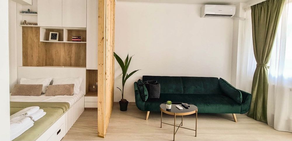 Studio lux Mamaia Nord/Stefan Building cu vedere la mare