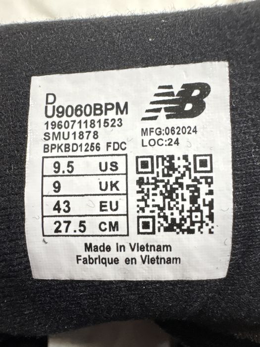 Pantofi 43 New Balance 9060 negru negri  Noi nepurtati New never worn