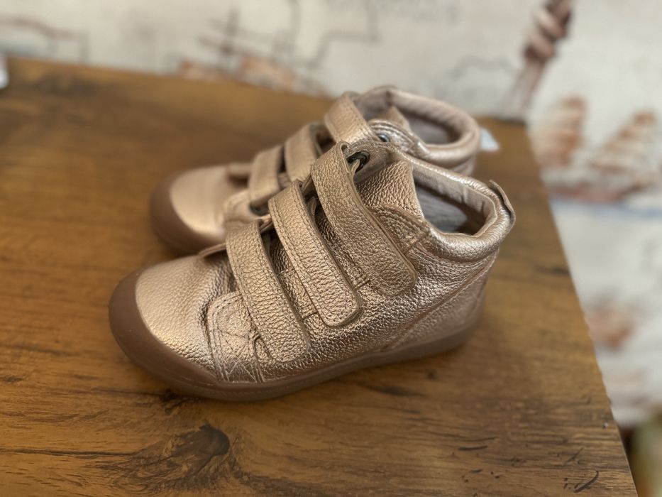 Демисезонные, кожанные обувь