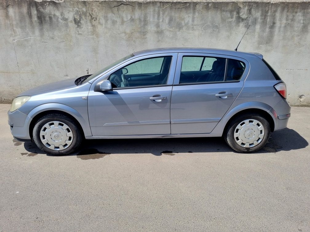 Opel Astra H 1.4  benzina, 2004