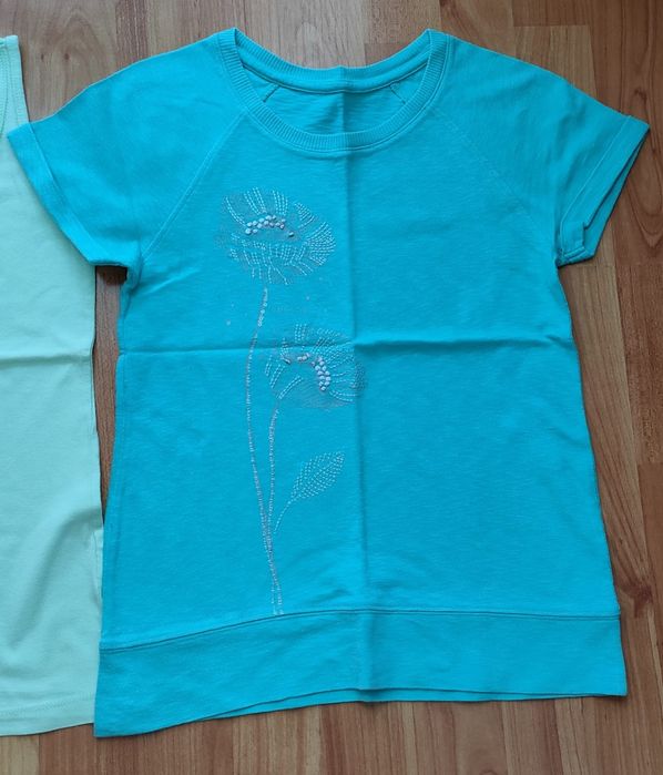 Pantaloni scurți și tricouri (4-14 ani)