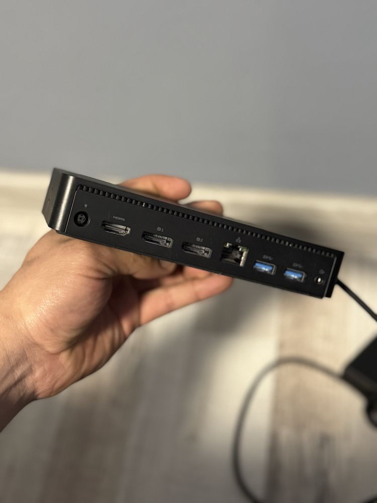 Докинг станция Dell Universal Dock D6000S