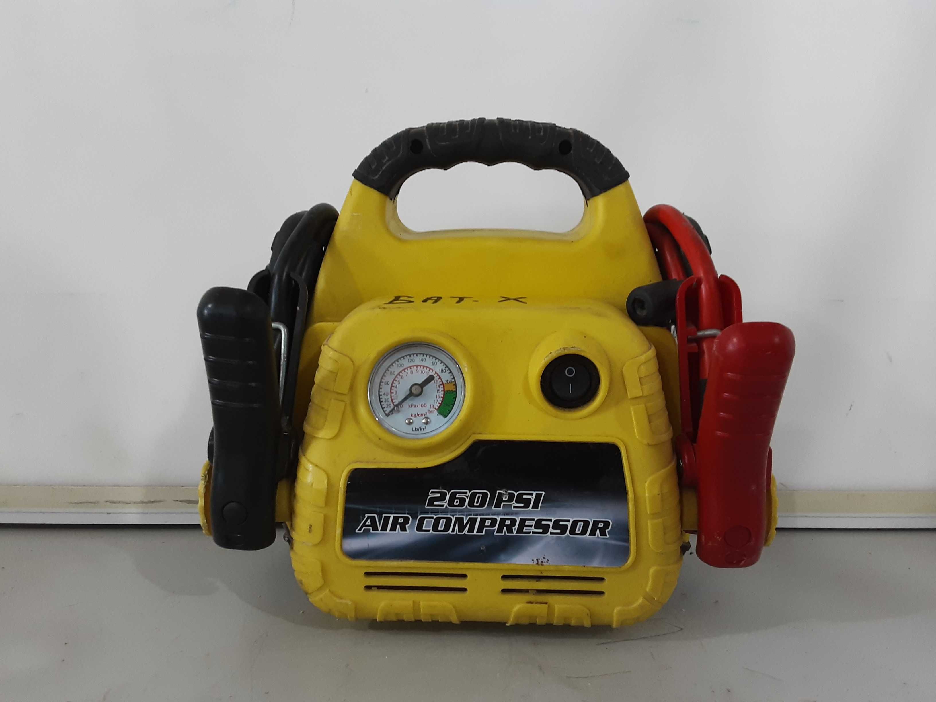 Бустер - Heavy Duty Jump Starter 12V