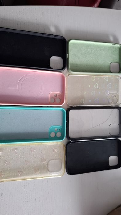 Iphone 11, 128 Gb. alb si verde mentă