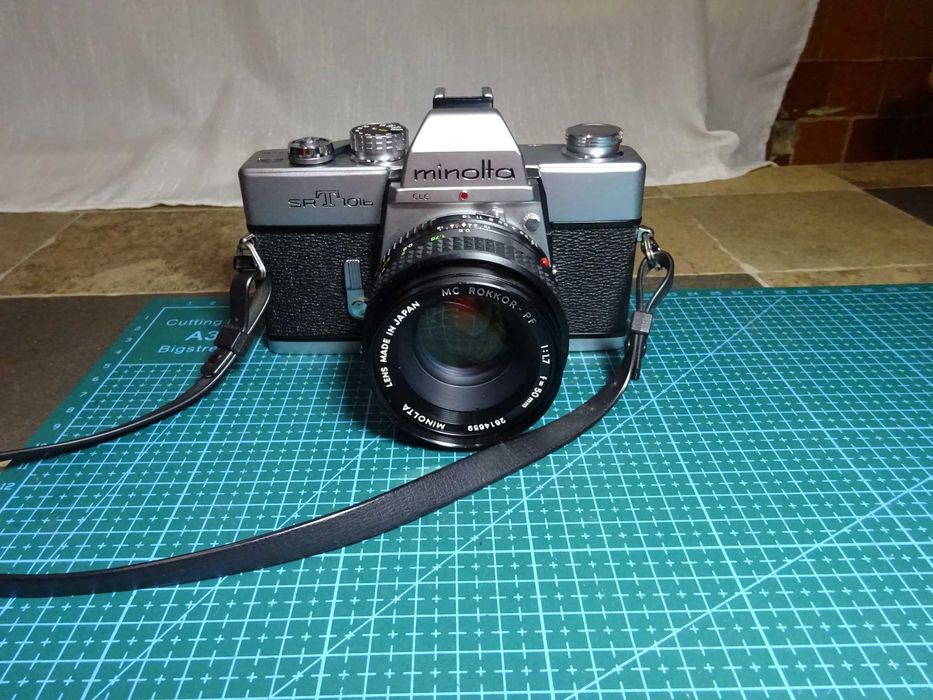 Aparat fotografiat vintage pe film 35mm Minolta SRT101b /Rokkor 50mm