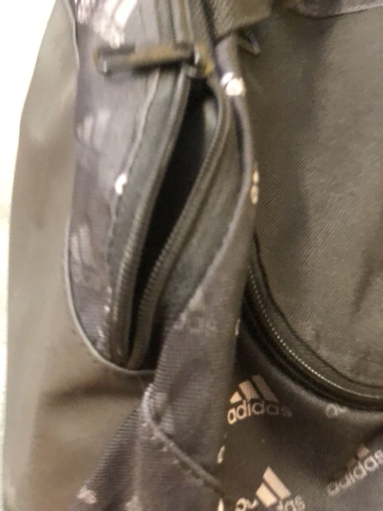 Сак Adidas- в отлично състояние