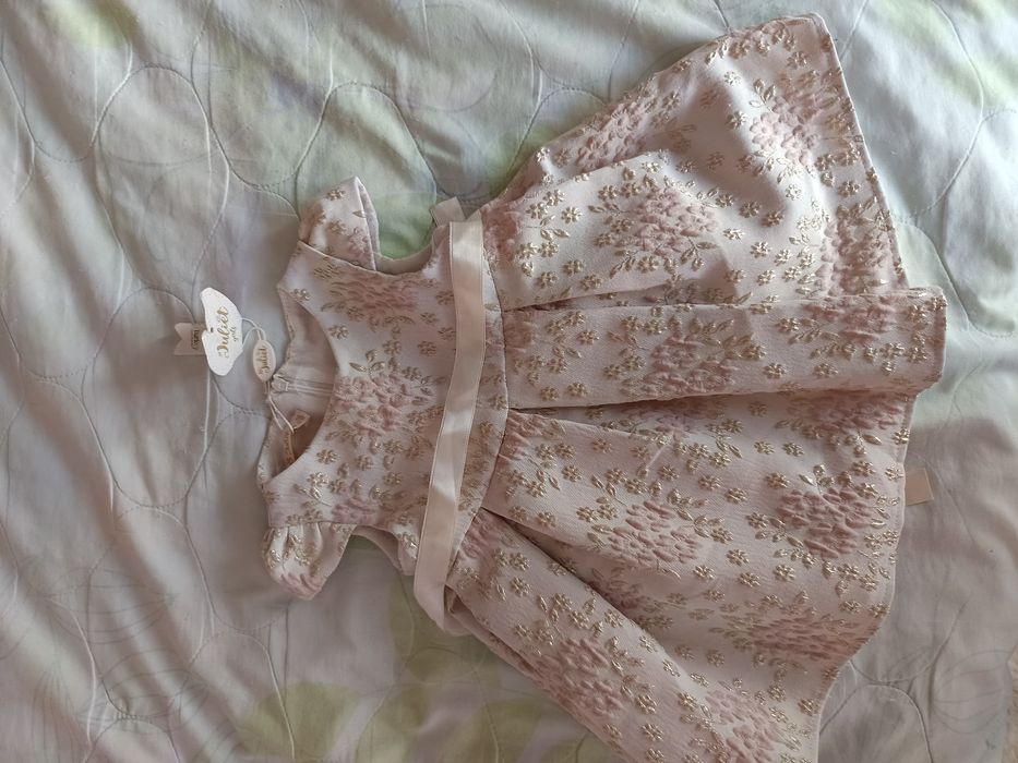 Нова рокля за 1 год.