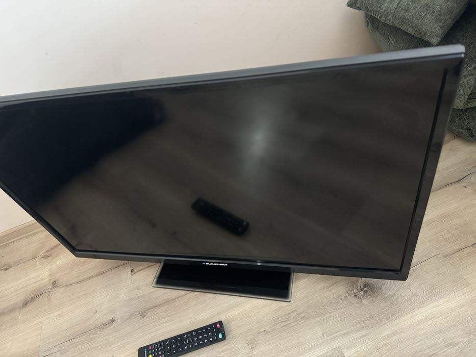 Телевизор BLAUPUNKT 40 инча LED