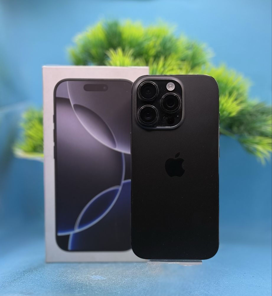 ГАРАНЦИОНЕН!!! Apple iPhone 16 Pro, 128GB, 5G, Black Titanium