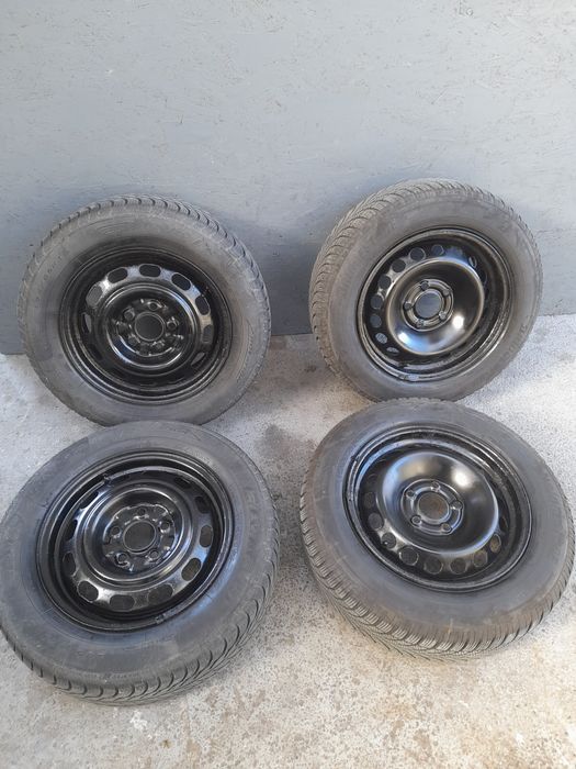 Set Roti cu Anvelope Cauciucuri M+S Iarna 195/65/R15 Bridgestone 2024