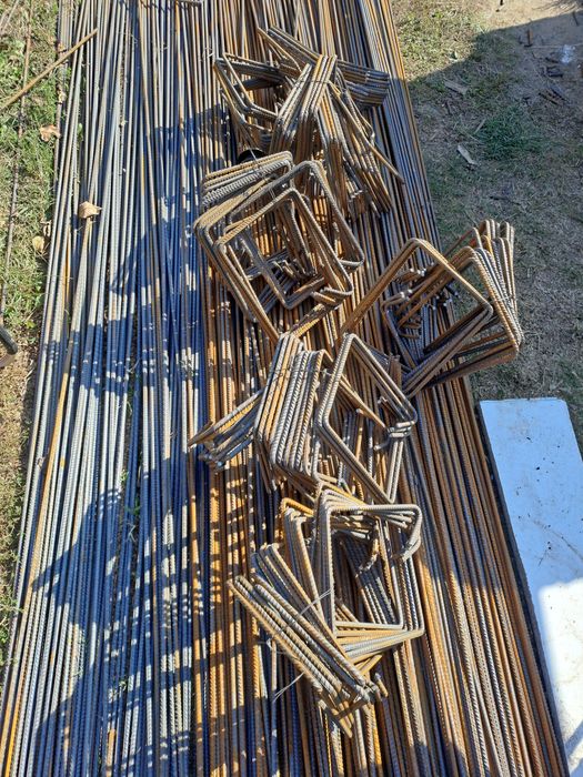 Oferim spre vânzare etrieri pc 8 disponibili din stoc sau la comandă,