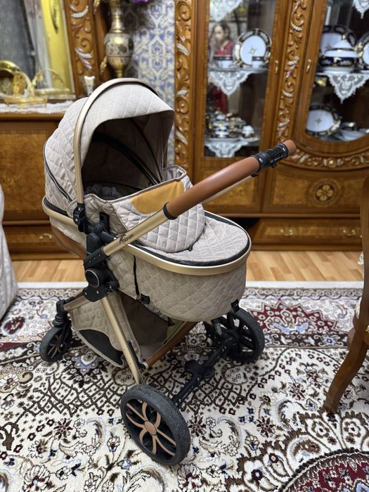 Детская кольяска Б/У. В отличном состоянии. Цена договорная. 750 тыс.