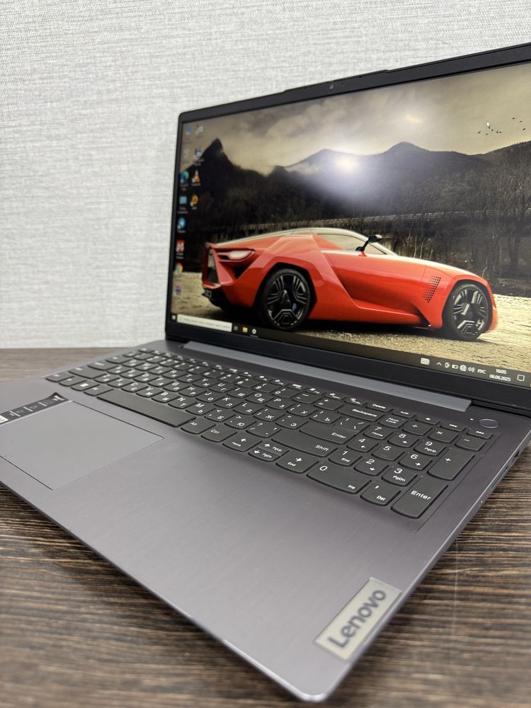 Нового Поколения Lenovo ideapad-3 intel Core i3 8Гб DDR4 15.6 Дюйм IPS