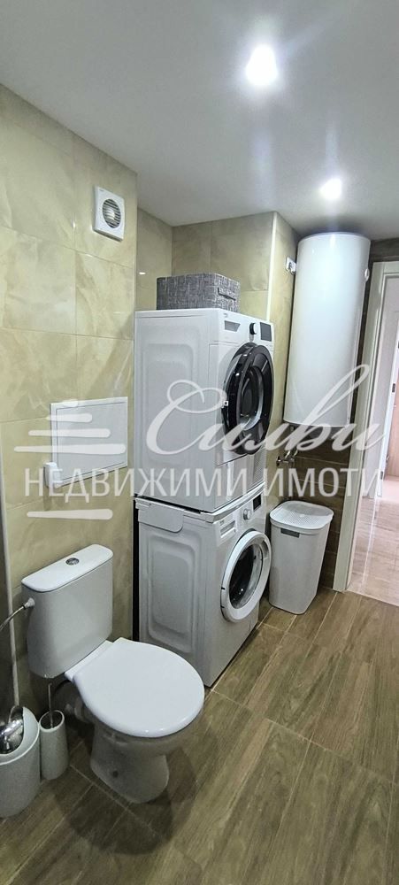 Двустаен ЛУКСОЗЕН апартамент НОВО СТРОИТЕЛСТВО под наем - кв. Добрудж