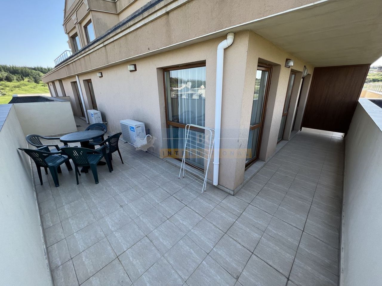 Продава се Двустаен апартамент в Созопол - 140 кв.м за 900 €/кв.м - Снимка #3
