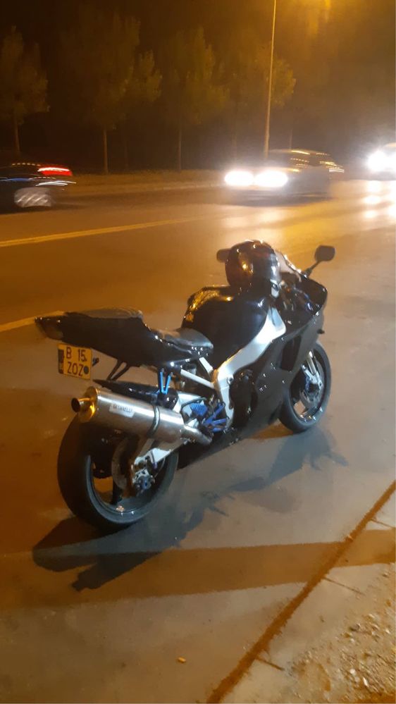 Yamaha r1 2001 yamaha