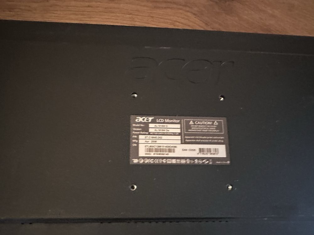 Продам компьютерный монитор Acer в хорошем состояний