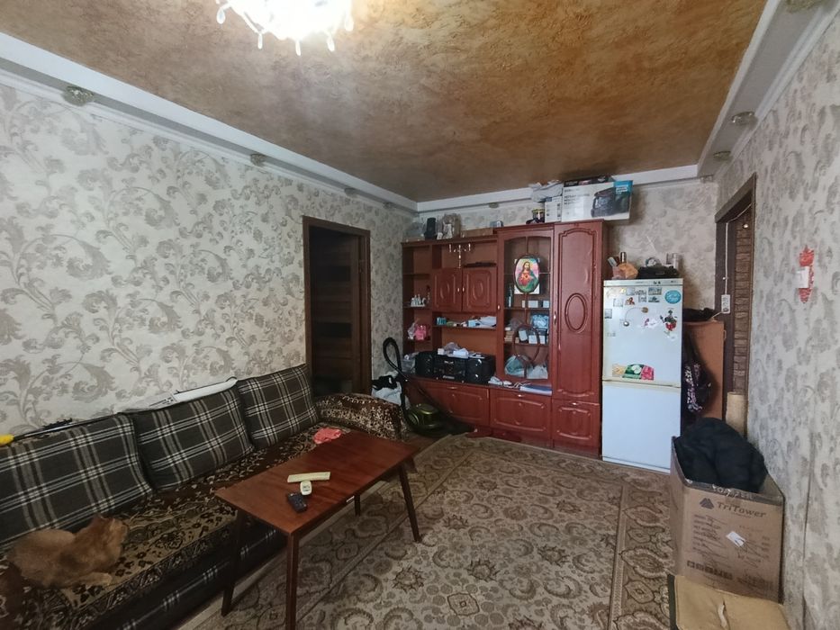 2хкомн кв 3 мкр,1эт, можно обмен на 2-х 7,8,9 мкр
