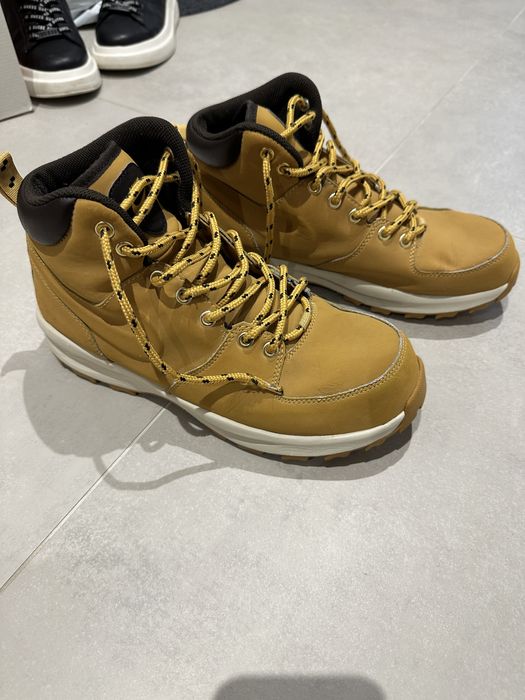 Зимни боти Nike Manoa Leather.