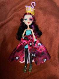 Vand papusa Ever After High Lizzie Hearts