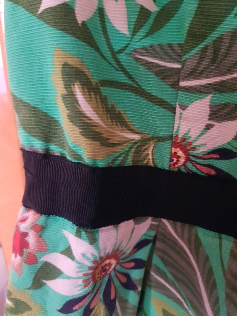 Rochie Naf Naf nr. 36, bumbac 100%, în stare impecabilă