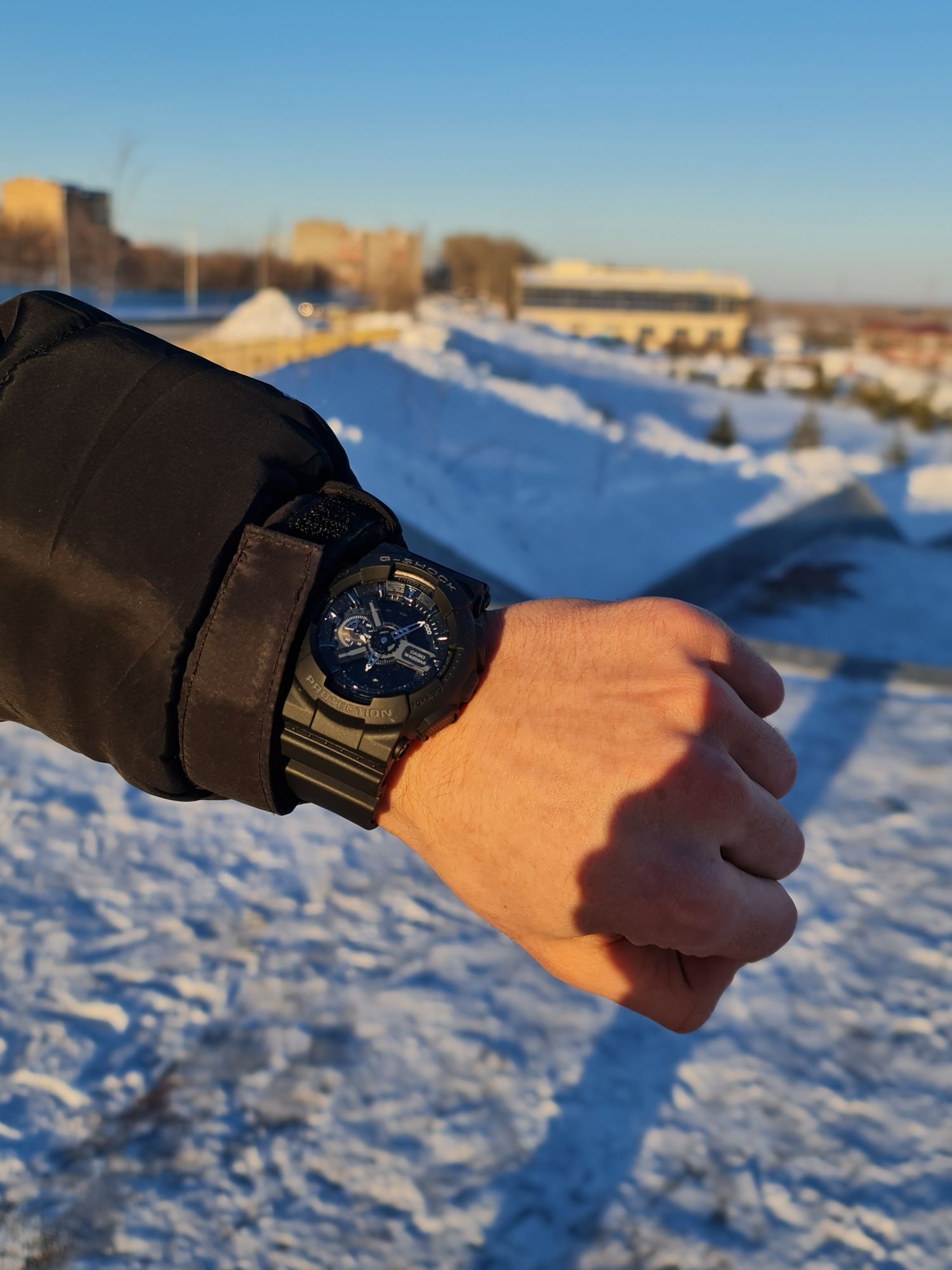 Часы наручные g-shock